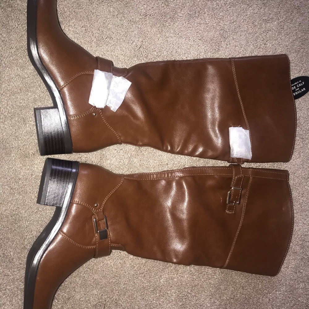 New brown heeled brown boots